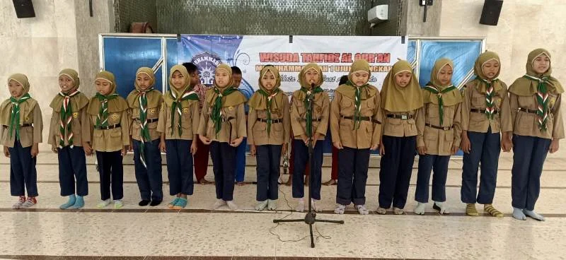 Grogi Juga Siswa Ini Hafalan Quran Disaksikan Orangtua