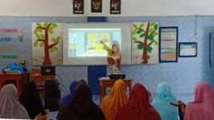 Ada yang Lucu ketika Guru-Guru Ini Belajar Metode Tajdied