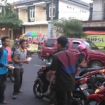 Terima Takjil dari Anak-Anak IPM, Pemulung Itu Bisa Berbuka