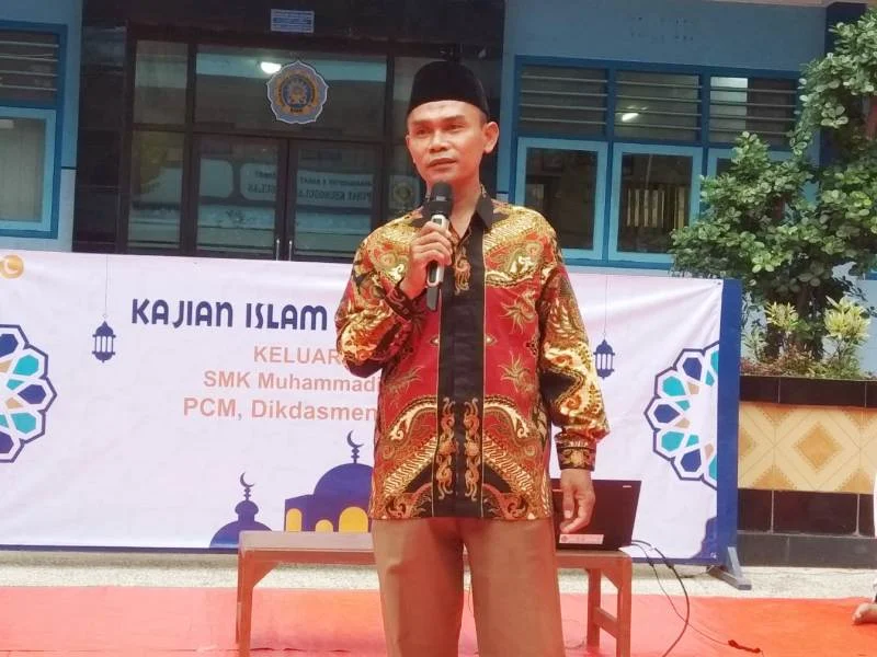 Kajian Islam Buka Puasa Ulas Ayat Ash-Shaff