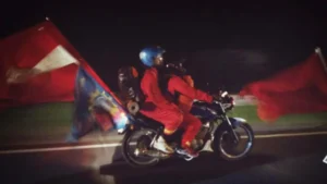 Menembus Hujan-Dingin, Tapak Suci Malang Bersepeda Motor ke Bangkalan
