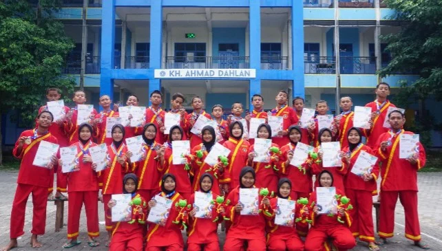 SMPM 12 Paciran Borong 36 Medali Tapak Suci Nasional