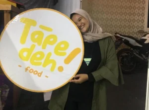 Capek-Capek Kuliah setelah Lulus Malah Jualan Tape