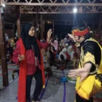 Teliti Budaya Desa, Mahasiswa Ini Merasakan Sensasi Tarian Gandrung