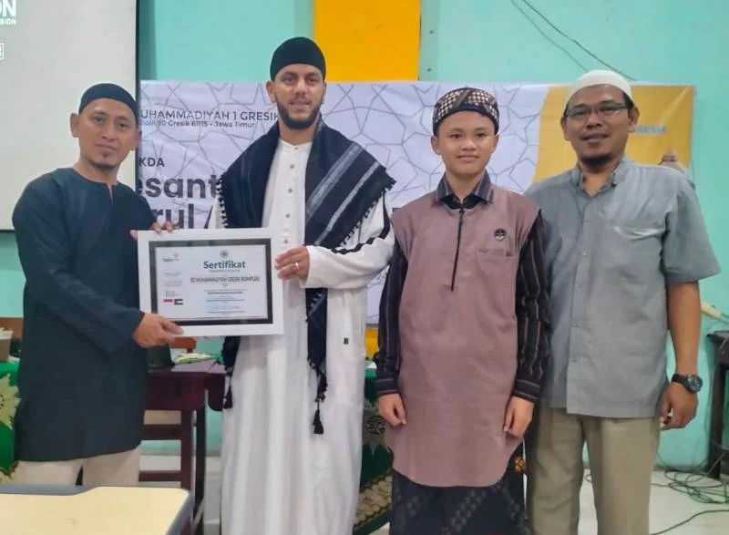 Biasa Adzan, Anak SMP Ini Jadi Imam Shalat Tarawih