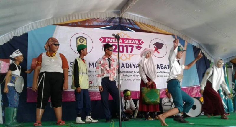 Dari Penyejuk Hati hingga Jadi Musuh: 4 Macam Hubungan Anak-Orangtua dalam Alquran