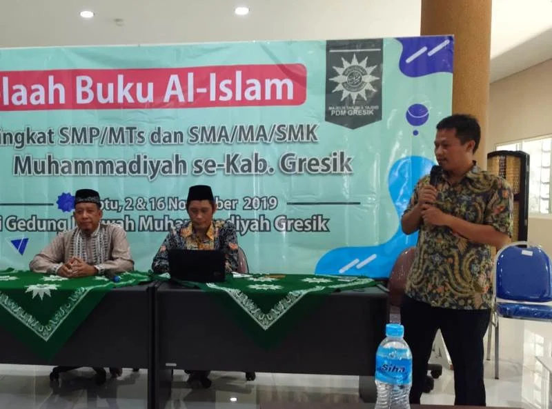 Guru Diminta Telaah Buku Al Islam Disesuaikan dengan Putusan Tarjih