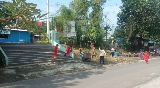 Tiga Ortom Smamga Jember Kolaborasi Baksos