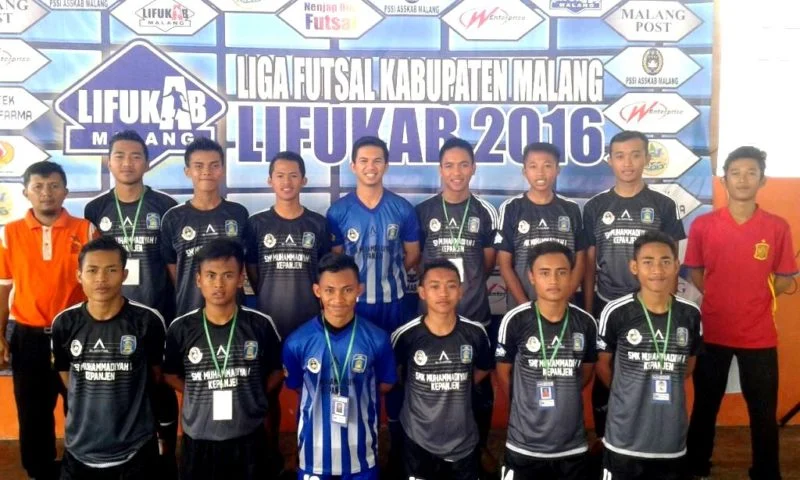 SMKM Kepanjen Rajai Liga Futsal se-Malang