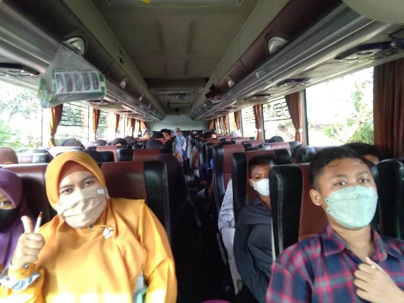 Study Tour SD Muwri, Ada Momen yang Mengharukan