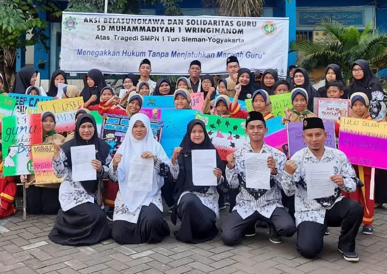 Tragedi Susur Sungai Bangkitkan Solidaritas dari SD Muwri