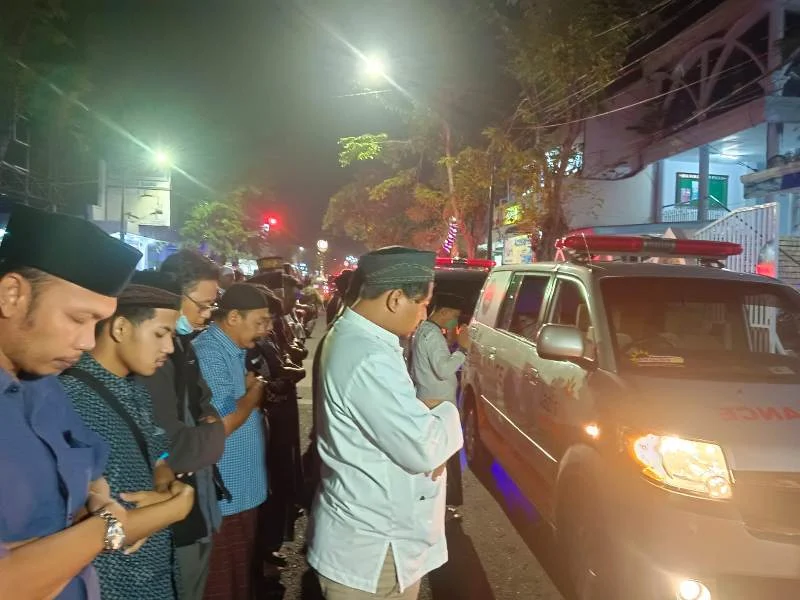 Tragedi Tol Bawen, Lima Korban Tewas Dishalati di Kantor PDM Kota Pasuruan