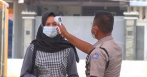 Dukung Edaran Bupati, UM Jember Terapkan 5M