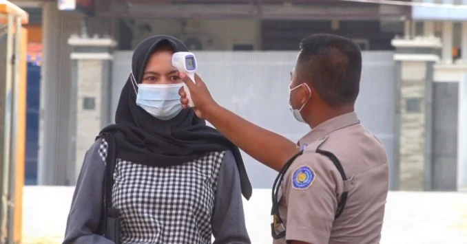 Dukung Edaran Bupati, UM Jember Terapkan 5M