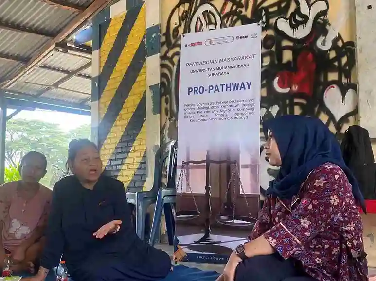 UM Surabaya Berdayakan Eks-Pekerja Seks Komersial lewat Program Pro-PathWay Digital (3)_11zon_11zon