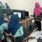 Pengabdian Masyarakat UMG Adakan Pelatihan Program Komputer ke Sekolah Muhammadiyah