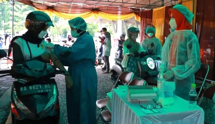 UMY Gandeng Polda Vaksinasi 2000 Mahasiswa