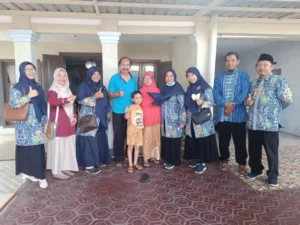 Unjung-Unjung Lebaran Tradisi Guru Smamda Sidoarjo