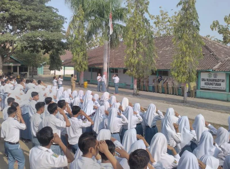 Hari Libur Sekolah Ini Bersemangat Gelar Upacara Sumpah Pemuda