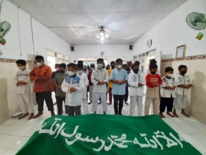 Ujian Praktik Shalat Jenazah Jadi Horor