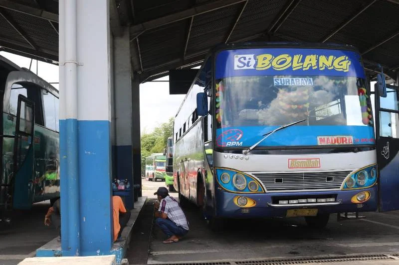 Usaha Transportasi Terlindas Pandemi