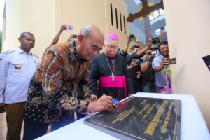 Gedung Keuskupan Merauke Diresmikan, Menko Muhadjir: Damai untuk Tanah Papua