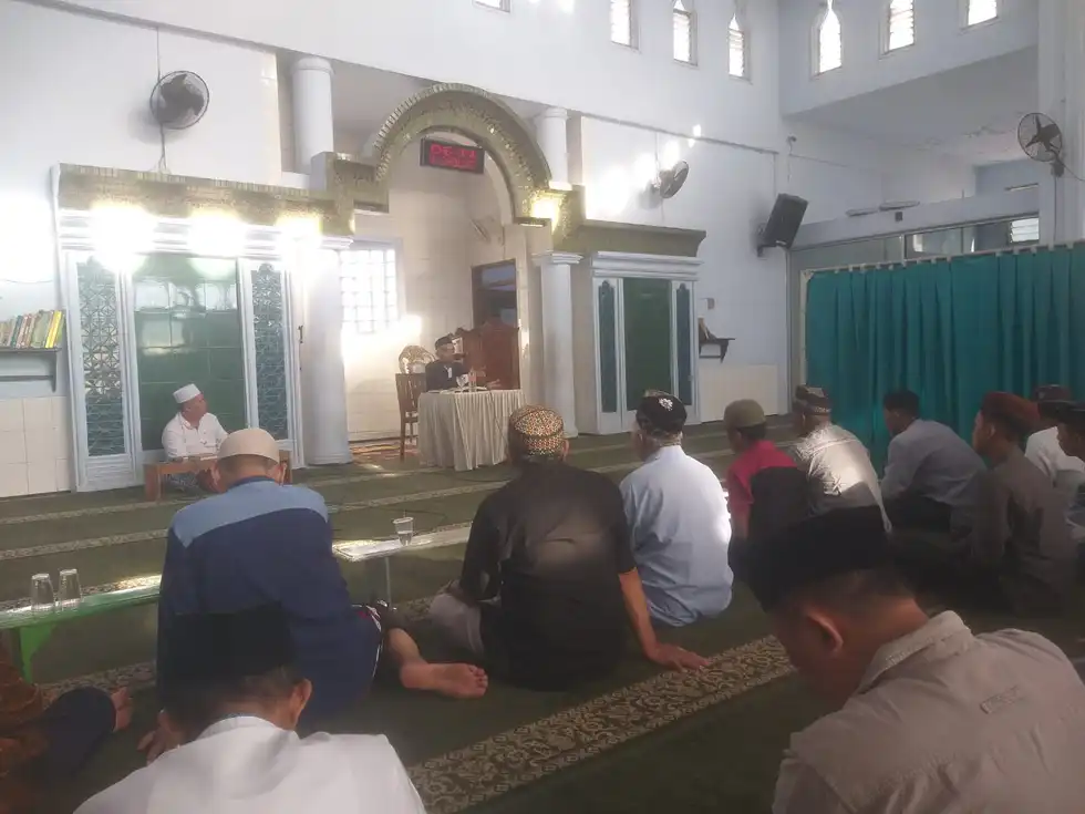 Ustadz Basith: Mahar Tak Harus Mewah, yang Penting Berkah
