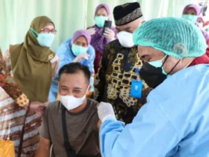Vaksinasi Dosis 2 di RSA Siti Fatimah tanpa Antre