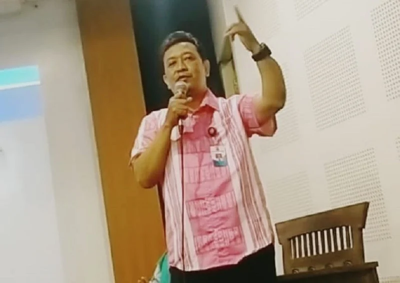 Visit Campus, Siswa Smamio Dipameri Dosen Baju Kain Kasur