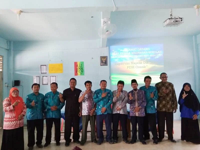 Masalah Honor dan Prasarana Jadi Perbincangan Visitasi Sekolah Ini