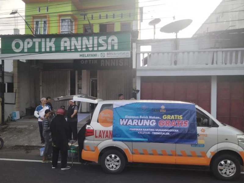 Warung Gratis PRM Kelutan, Tempat Sarapan Warga