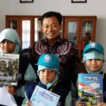 Wartawan Cilik Sekolah Muhammadiyah Ini Berhasil Wawancarai Dirjen Pendidikan Dasar dan Menengah
