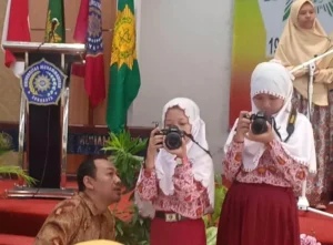 Di Milad Aisyiyah, Ada Wartawan Cilik Ikut Abadikan Peristiwa