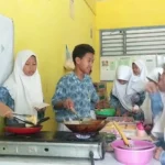 Kedai Mutuba, Belajar Bisnis di Sela Jam Sekolah