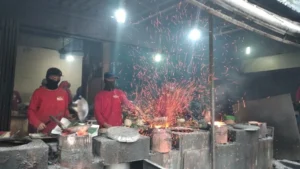 Berburu Tengkleng Solo di Tengah Liputan Muktamar