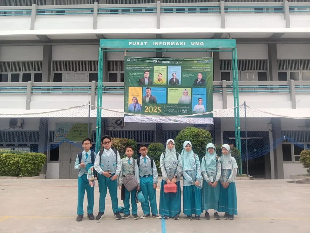 SDMM Ikuti Festival Faqih Usman #9 di UMG dan Edurel di SMPN 1 Gresik