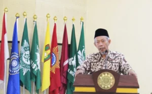 Gaji Guru Muhammadiyah Rp 400 Ribu, Ketua PWM pun Menangis Haru