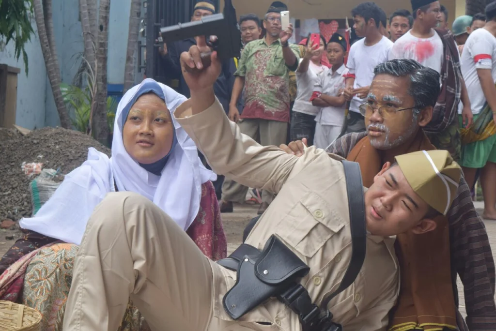 Asah Rasa Patriotisme Melalui Teatrikal Perjuangan