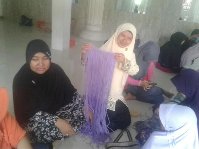 Jelang Musyda, Nasyiah Gresik Adakan Pelatihan Membuat Tas Rajut