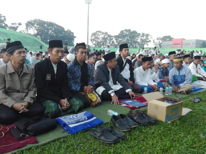 Gallery Foto: Sholat Idul Fitri di stadion Gajayana Malang