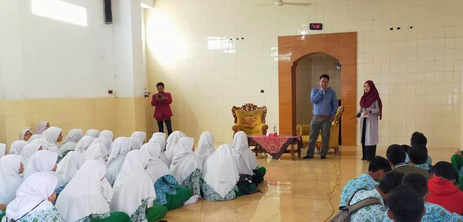 SMA Muhiba Helat Campus Expo dan Talkshow