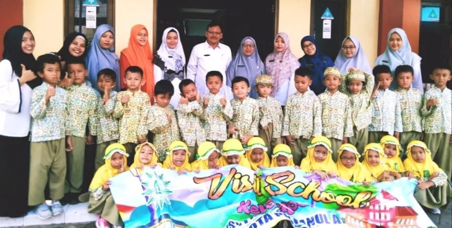 Visit School MIM Kota Probolinggo Berlangsung Meriah