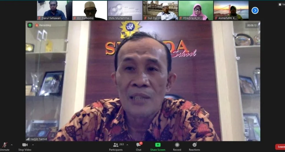 Agar Tidak Jadi Katak dalam Tempurung