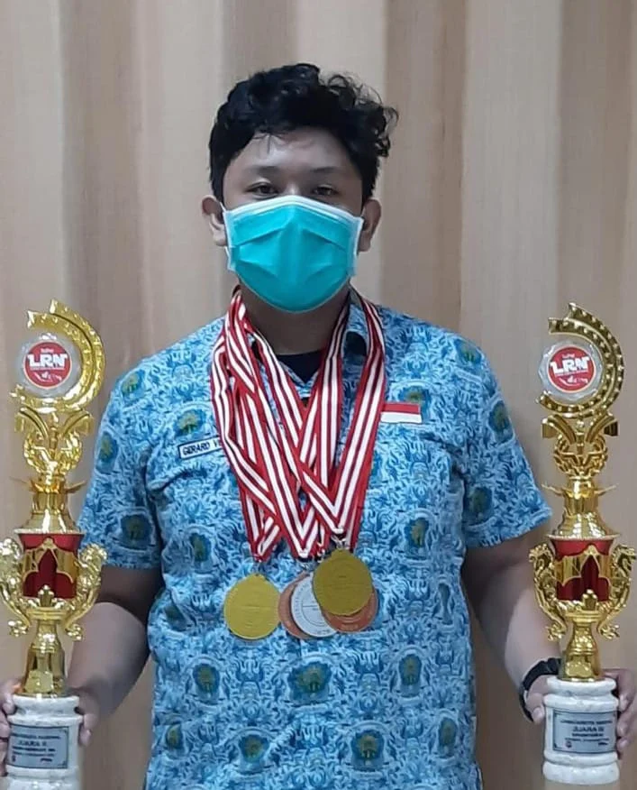 Smamda Surabaya Borong Juara Super Lomba Robotika