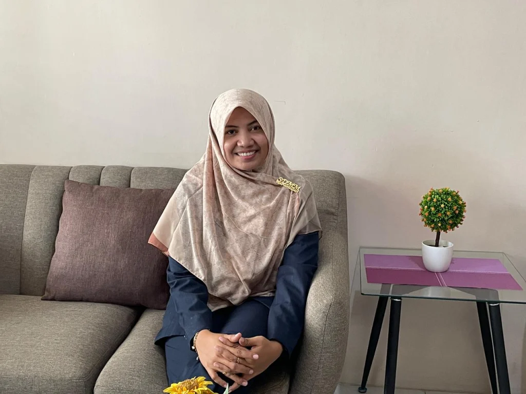 Ria Pusvita Sari Juara I Kepala Sekolah Berprestasi Kabupaten Gresik