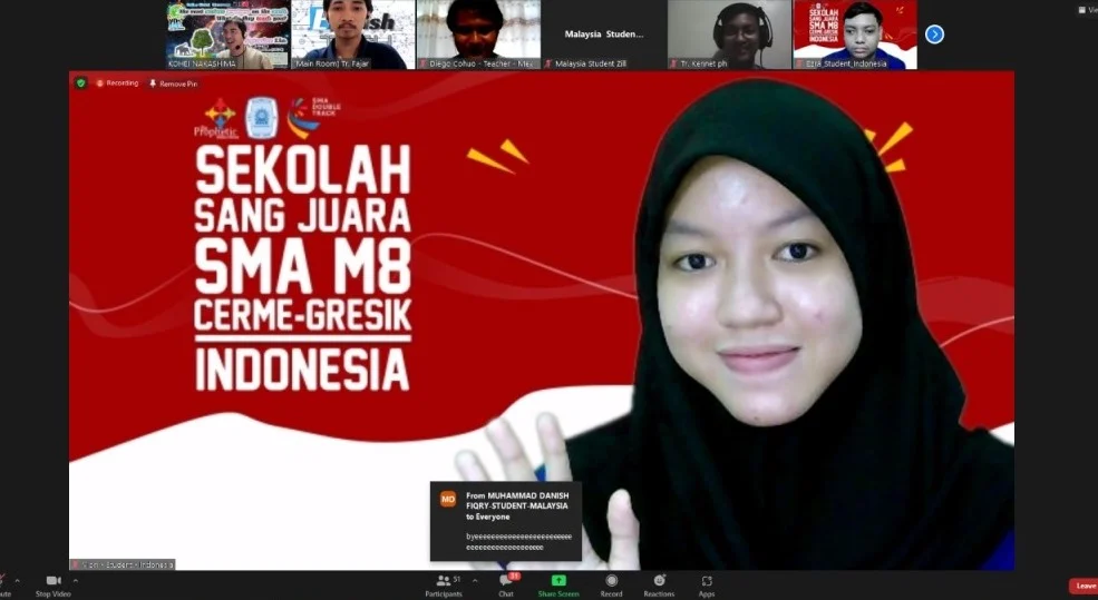 Kolaborasi Internasional Siswa SMAM 8 Cerme di GQCC