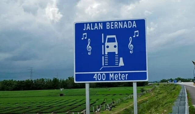 Bahas Buku Riset Smamio, Dikejutkan Jalan Tol Bernyanyi