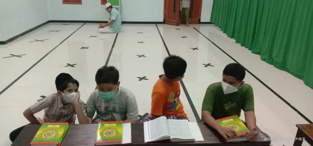 Pesantren Sinau Quran Lahir untuk Adab dan Ilmu