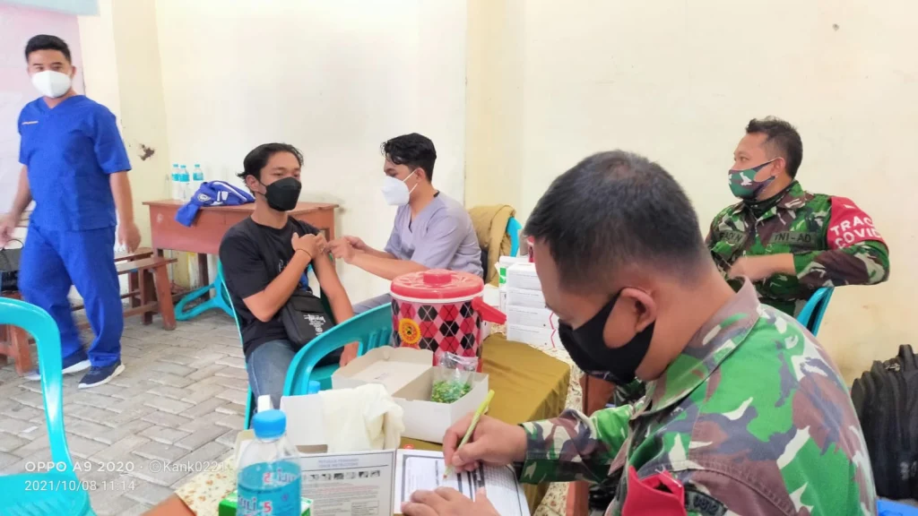 Siswa-Santri Muhammadiyah Babat Ikuti Vaksinasi Dosis Kedua