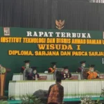 Wisuda dan Milad Pertama ITB Ahmad Dahlan Lamongan, Ini Pesan Bupati